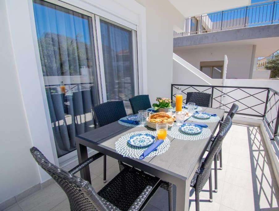 Fileo Family And Friends Living Vila Archangelos  Exterior foto