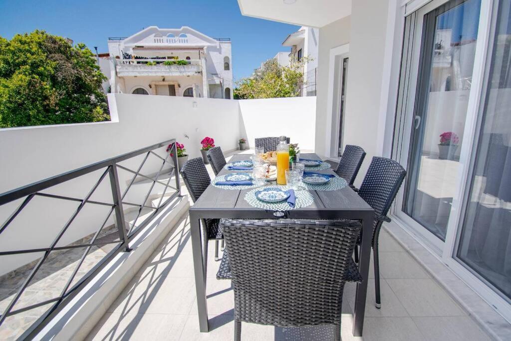 Fileo Family And Friends Living Vila Archangelos  Exterior foto